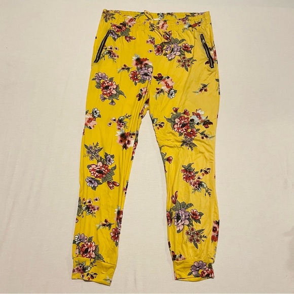 Eye Candy Floral Yellow Joggers Women’s Size 3X - Picture 1 of 15